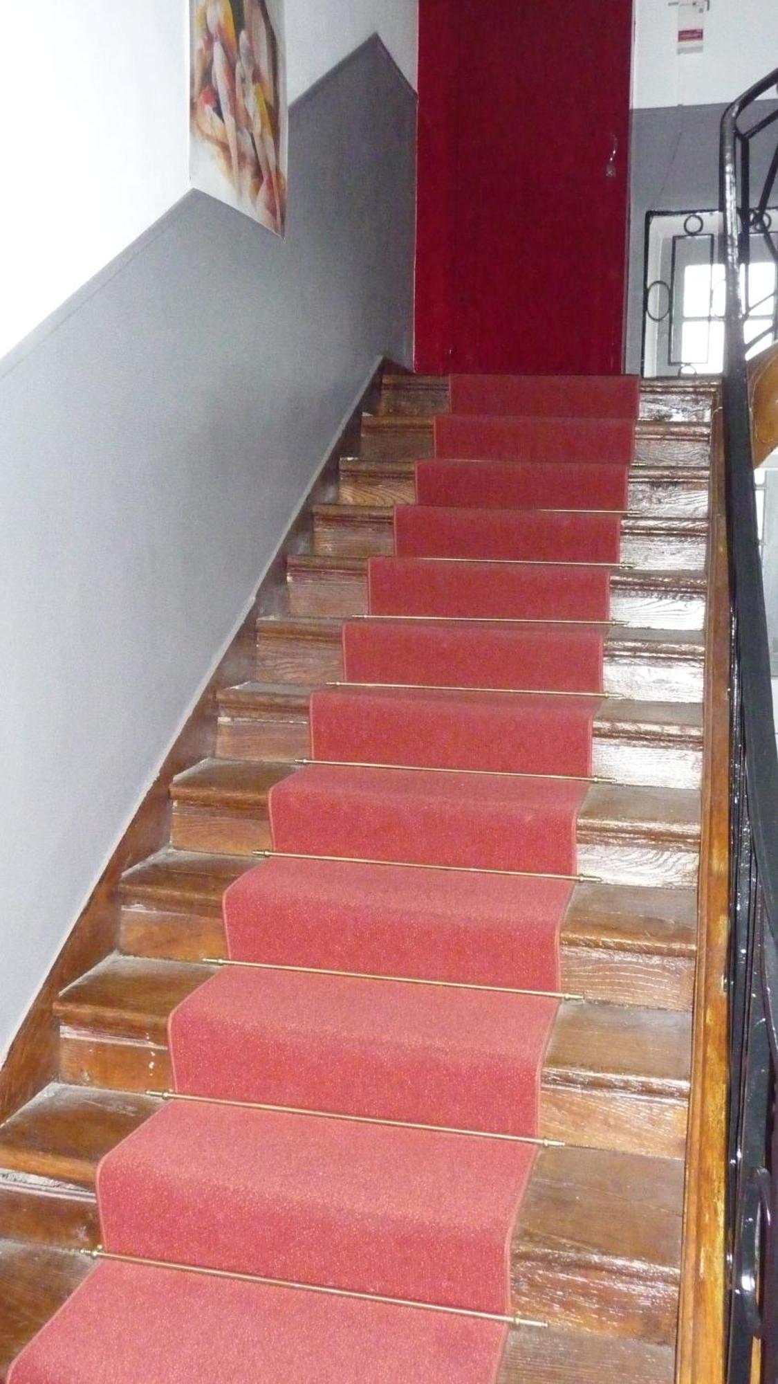 Hotel Du Commerce Semur-en-Auxois Rom bilde